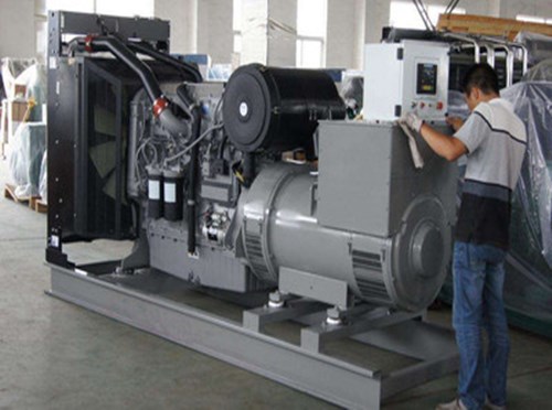 启东柴油发电机空气滤清器堵塞会对发电机组产生哪些影响？