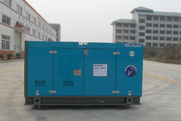 启东发电机租赁如何正确安装空气滤清器？