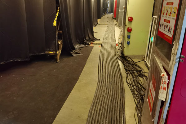 启东柴油发电机组的输出电压可以调节到哪些范围？