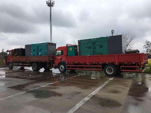 启东涂抹密封胶后，需要等待多长时间才能安装水冷式机油散热器密封件？